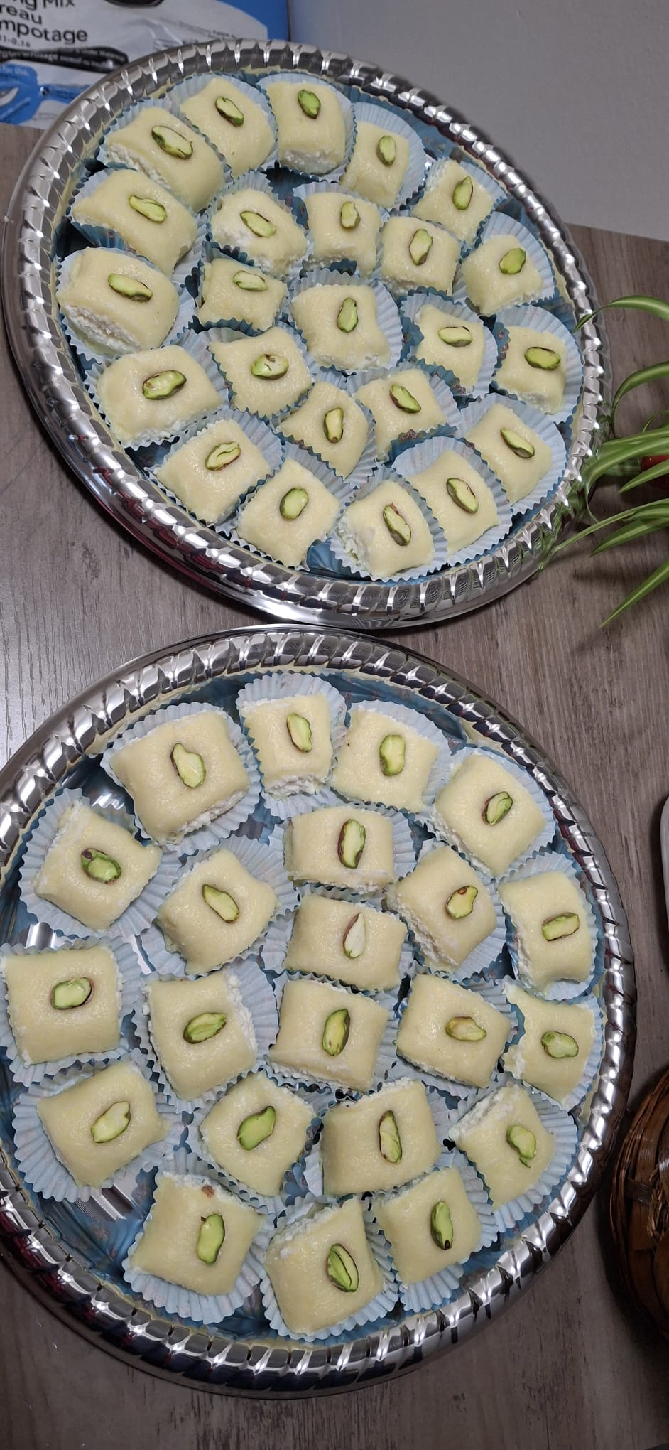 Syrian Halwat El Jibn