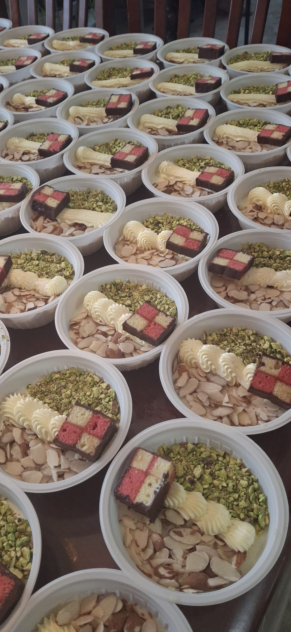 Syrian Himlaya Milk Pudding